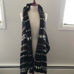 Thick knit sweater vest